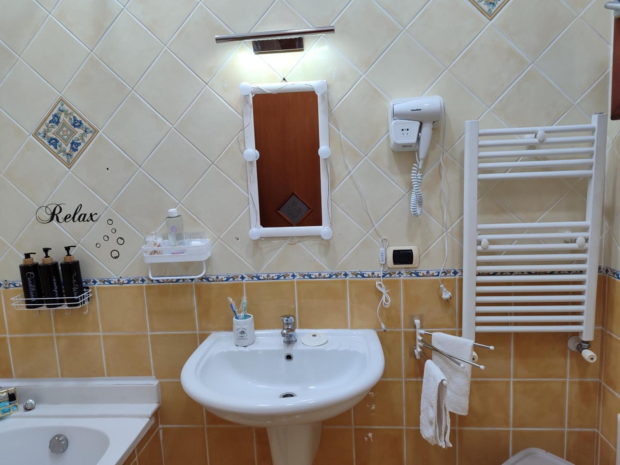 那不勒斯La Casa Di Simone公寓 外观 照片